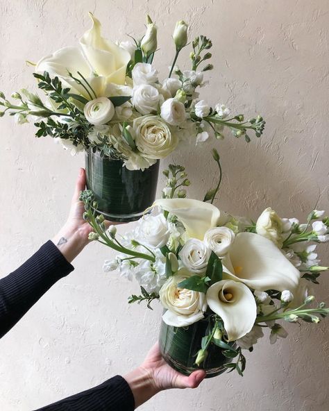 Wedding Flowers Green, Ranunculus Wedding Bouquet, Calla Lily Bridal Bouquet, Ranunculus Bouquet, Calla Lily Bridal, Green Wedding Flowers, Rose Flower Arrangements, Calla Lily Bouquet, Hydrangea Arrangements