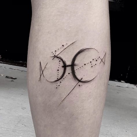 Pieces Zodiac Tattoo For Men, Pices Constellation Tattoo Stars, Pieces Zodiac Tattoo Men, Pisces Men Tattoo, Dark Pisces Tattoo, Pisces Tattoo Men, Pices Zodiac Tattoo For Men, Pisces Tattoo Designs Men, Pieces Tattoo Zodiac Pisces