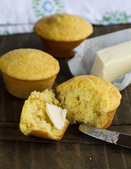 Boston Market Style Cornbread Cornbread Muffins Jiffy, Gluten Free Corn Muffins, Sweet Corn Muffins, Honey Cornbread Muffins, My Country Table, Cornmeal Muffins, Broccoli Cheddar Chicken, Boston Market, Honey Cornbread