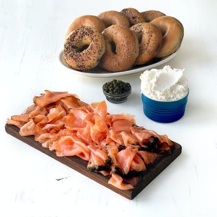 Ny Bagel, Salmon Lox, Russ And Daughters, Chopped Liver, Scottish Salmon, New York Bagel, Best Bagels, Gourmet Food Gifts, Smoked Fish