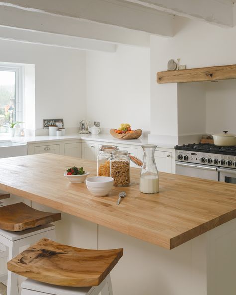 Wooden Island Kitchen, Kitchen Island Oak, Breakfast Bar Island, Large Mantle, Breakfast Bar Worktop, Flagstone Floor, Painted Shaker Kitchen, Kitchen Inspiration Board, Kitchen Cream