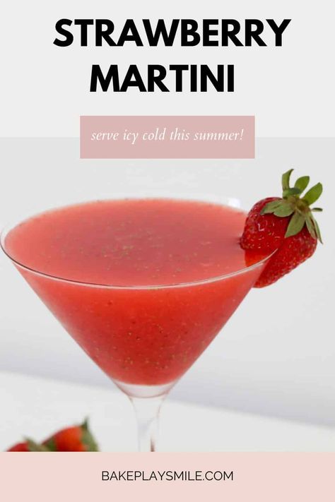 Made with just 4 ingredients, this fruity and refreshing Strawberry Martini made with strawberry puree and vodka is ready to enjoy in just 5 minutes! The perfect summer cocktail! #martini #strawberry #cocktail #vodka #summer #drinks Strawberry Martini Recipe Vodka, Strawberry Puree Cocktail, Vodka Strawberry Cocktail, Strawberry Simple Syrup Cocktails, Fruity Martini Recipes, Strawberry Martini Recipe, Strawberry Vodka Drinks, Fruity Martini, Vodka Frozen Drinks