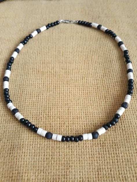 Male Beaded Jewelry, Manly Beaded Bracelets, Boys Beaded Necklace, Black And White Jewelry, Jewelry For Him, Homemade Necklaces, Boys Necklace, Black And White Necklaces, Jewelry Men