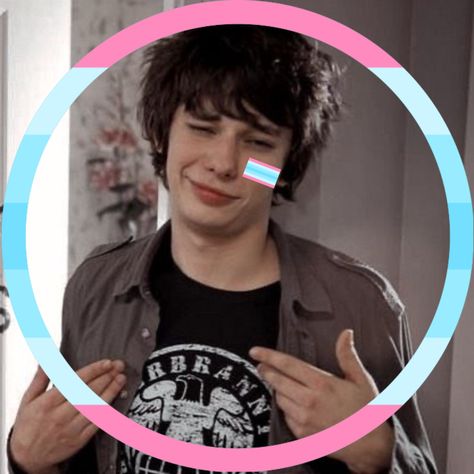 Trans Pfp Discreet, Icons Trans, Transmasc Flag, Trans Pfp, Trans Things, Trans Masc, Rodrick Heffley, Pride Icons, Trans Pride Flag