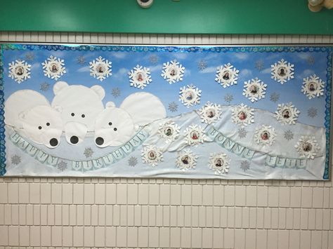 Polar bear bulletin board Polar Bear Winter Wonderland, Polar Bear Bulletin Boards For Preschool, Arctic Animal Classroom Door, Polar Bear Bulletin Board Ideas, Polar Bear Bulletin Board, Bear Bulletin Board Ideas, Bulletin Board Ideas Winter, Bear Bulletin Board, Polar Bear Decorations