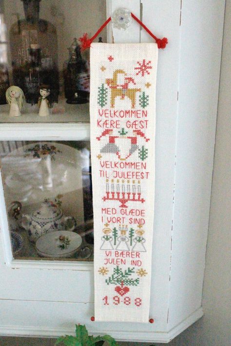 Danish cross-stitch Danish Cross Stitch Patterns, Danish Cross Stitch, Danish Christmas, Hygge Christmas, Scandinavian Christmas Decorations, American Christmas, Scandi Christmas, Xmas Cross Stitch, Swedish Christmas