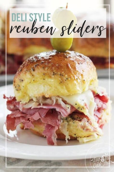 Tasty Reuben Sliders: sliced corned beef, gooey cheese, zesty kraut, tangy homemade sauce on a buttery roll. You KNOW these are great. #reubensliders #reubensandwich #reuben #sliders Reuben Sliders Recipes, Corned Beef Sliders Hawaiian Rolls, Reuben Sliders Hawaiian Rolls, Hawain Roll Sliders, Ruben Sliders, Bacon Bourbon Meatballs, Nye Appetizers, Reuben Sliders, Sandwich Sauce