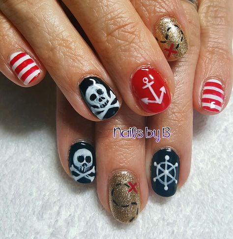 Pirates Nail Art, Pirate Nail Art Designs, Pirate Acrylic Nails, Pirate Nails Design Simple, Pirate Manicure, Halloween Pirate Nails, Pirate Halloween Nails, Peter Pan Nail Art, Pirate Theme Nails