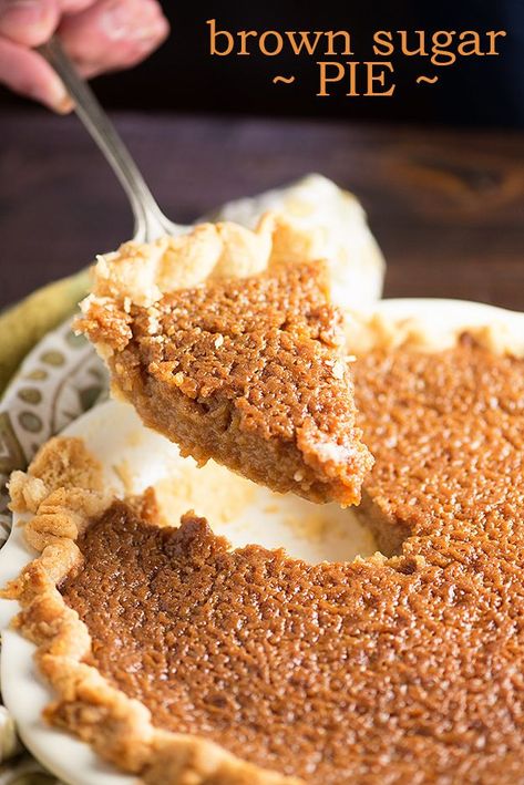 Rich and creamy brown sugar pie! Perfect for Thanksgiving or Christmas. Brown Sugar Pie, Buns In My Oven, Turkey Breast Recipe, Recipes Thanksgiving, Sugar Pie, Cabbage Recipes, Pie Dessert, Pie Plate, Tart Recipes