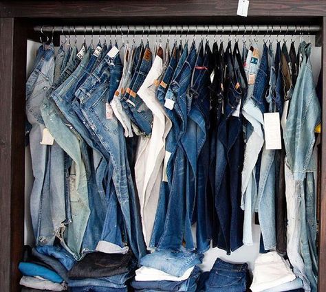 One of the areas of my home that I struggle with the most to keep organized is my clothes closet. Between the shirts, pants, dresses, scarves, jewelry, hats, shoes, and everything else that goes in your closet, it’s hard to … Hanging Jeans With Shower Hooks, Shower Hooks For Jeans, Jean Storage Ideas, How To Organize Jeans In Closet, Jean Storage In Closet, Organize Jeans In Closet, How To Hang Jeans In Closet, Jeans Hanging Ideas, Hang Jeans In Closet Ideas