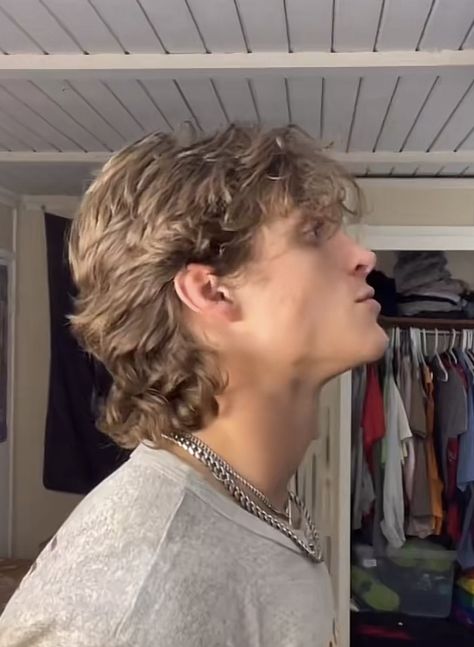 Mens Trendy Mullet, Men’s Faux Mullet Haircut, Stylish Mullet Men, Mullet Hairstyle Mens Medium Length, Mullet Fade Long Hair, Men’s Medium Mullet, Rockstar Mullet Men, Modern Mullet Hair Men, Blonde Flow Hair Men