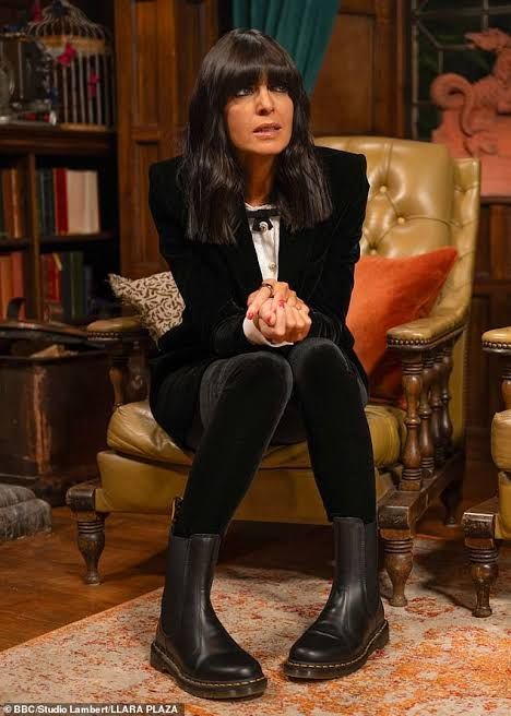 Claudia Winkleman revealed she was forced to improvise when she ran out of fake tan while filming The Traitors at the remote Ardross Castle in the The Traitors, Unusual Beauty, Claudia Winkleman, Fake Tan, Reality Show, Love Her, Beauty Hacks, Give It To Me, Castle