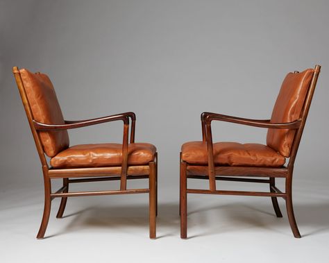 Pair of armchairs Colonial designed by Ole Wanscher for P. Jeppesen, — Modernity Mcm Brand, Ole Wanscher, Danish Chair, California Modern, Colonial Design, The 20th Century, Nordic Design, Danish Modern, Glass Lighting