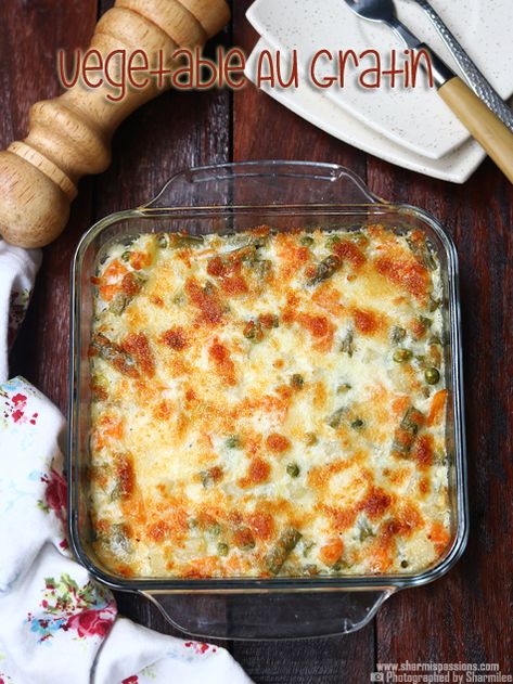 Healthy Baked Vegetable Recipes, Vegetarian Recipes Continental, Vegetables Au Gratin, Baked Veg Recipe, Veg Baked Dishes, Vegetarian Continental Recipes, Veggies In White Sauce, Veg Au Gratin Recipe, Bake Vegetables Recipes