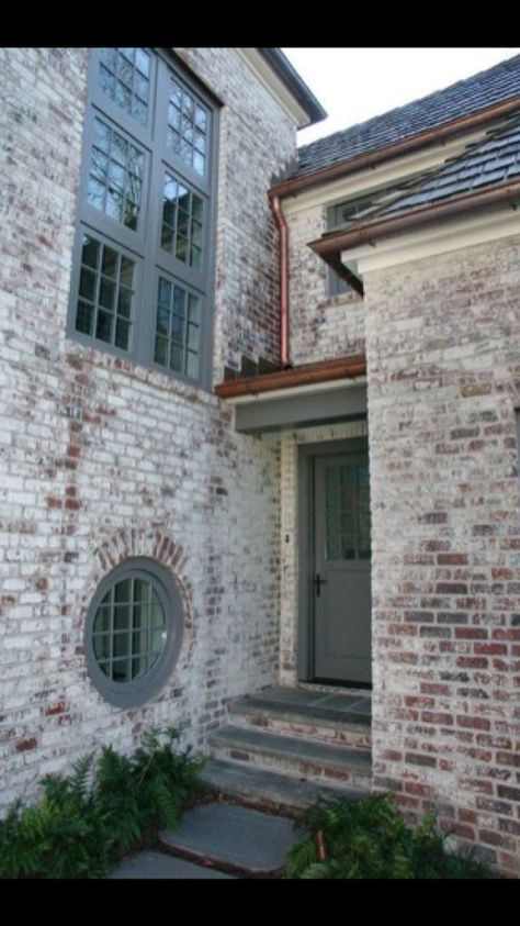 Whitewash Brick House, White Wash Brick Exterior, Traditional Entry, Painted Brick Exteriors, Brick Roof, Brick Cottage, White Exterior Houses, Painted Brick House, White Wash Brick