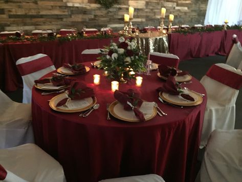 Centerpieces For Quinceanera Red, Burgundy Debut Theme, Red Royalty Quinceanera Theme, Red And Gold Quinceanera Theme Ideas, Quinceanera Burgundy Themes, Red Quince Decor Ideas, Red Wine Quinceanera Theme, Black And Burgundy Quinceanera, Burgundy Black And Gold Quinceanera