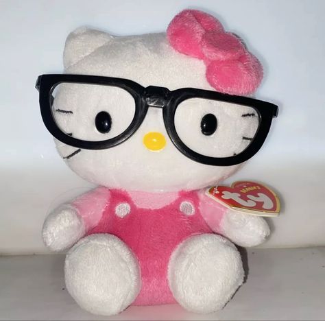 Hello Kitty Costume, 헬로키티 배경화면, Hipster Glasses, Hello Kitty Aesthetic, Kitty Images, Animal Crossing Characters, Hello Kit, Hello Kitty Art, Hello Kitty Pictures