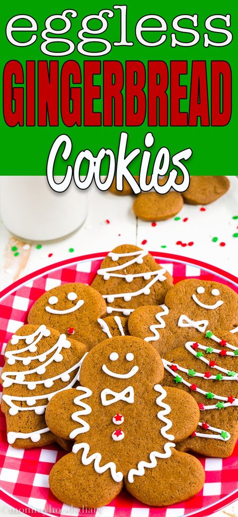 These Eggless Gingerbread Cookies are soft, spicy and chewy, but sturdy enough to be decorated. And oh-so- delicious.The perfect addition to your Christmas table!  via @mommyhomecookin Roll Out Gingerbread Cookies, Easy Gingerbread Cookie Recipe, Gingerbread Man Recipe, Easy Gingerbread Cookies, Best Gingerbread Cookies, Eggless Cookies, Easy Gingerbread, Gingerbread Cookies Decorated, Soft Gingerbread Cookies