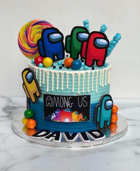 Cake Ideas For 8 Year Boy, Birthday Cake 10 Boy, Amongas Cakes, Diy Among Us Cake, Cartoon Cake Trend, Comic Cake Ideas, Birthday Cake Among Us, Among Us Cake Ideas, Among Us Birthday Cake