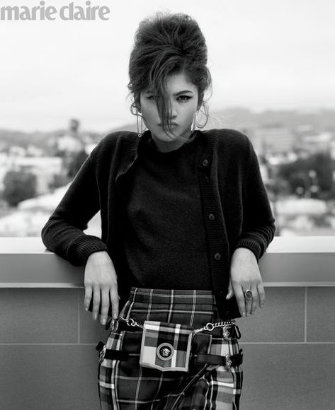 Zendaya Photoshoot, Zendaya Maree Stoermer Coleman, Marie Claire Magazine, Zendaya Style, Disney Channel Stars, Zendaya Coleman, Hot Actors, Cardigan Top, Celebrity Pictures