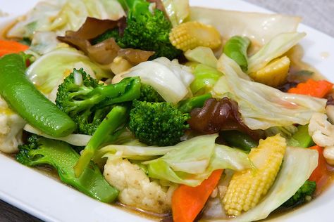 It’s easy to make at home, and always a treat for anyone who loves Asian-style meals. Stir Fry Mixed Vegetables, Asian Mixed Vegetable Recipes, Chinese Fried Vegetables, Vegetable Delight Chinese, Chinese Mixed Vegetables Recipes, Chinese Style Vegetables, Chinese Vegetables Recipes, Mix Vegetables Recipes, Mixed Vegetables Recipes