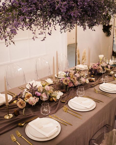 Throwback to two weeks ago when @aravellaeventdesign invited us to their expo table at @onefinedayweddingfairs  If you are seeking a classic, romantic and beautiful design for your wedding day, this talented duo provide all the pretty plus the savvy to make it happen. | 📸 @sarahtonkinphotography | | Cutlery & Glassware 🙋🏻🙋🏻| | Florals @zinniafloraldesign | | Chairs and Linen @hiresociety | | Stationery @chi.borrello | | Cake @thecakeandi | Purple Dinner Party Table Settings, Purple Table Scape, Purple Table Decorations, Purple Reception, Engagement Themes, Wedding Candles Table, Engagement Dinner, Purple Table, Party Table Settings