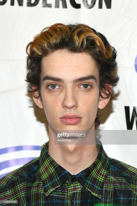 Kodi Smit Mcphee, Dawn Of The Planet, Kurt Wagner, Australian Actors, Dark Phoenix, Planet Of The Apes, Child Actors, X Men, Marvel Comics