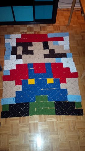 Super Mario Crochet Blanket, Mario Blanket, Mario Crochet, Crochet Quilt Pattern, Granny Square Pattern Free, Crochet Graphs, Crochet Dress Pattern Free, Circular Knitting Machine, Crochet Baby Dress Pattern