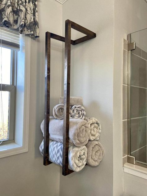 45+ Best Towel Storage Ideas and Designs for 2021 Blanket Rack Diy, Bathroom Towel Storage Ideas, Towel Storage Ideas, Modern Towel Rack, Diy Towel Rack, Blanket Rack, Bathroom Towel Storage, Blanket On Wall, Modern Towels