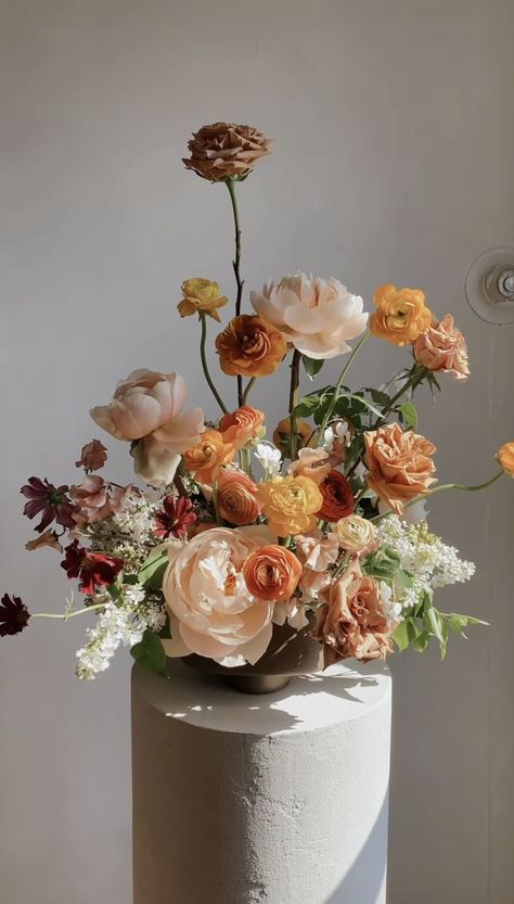 Soft Fall Bouquet, Terra Cotta Flower Arrangements, Florals For Sage Green Wedding, Fall Terracotta Wedding Flowers, Sunset Floral Wedding, Garden Party Engagement Decor, Whimsical Flowers Wedding, September Wedding Centerpieces, Flow Fest