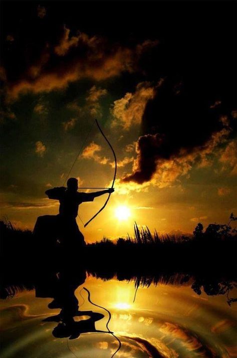 Archery Photography, Field Archery, Mounted Archery, Surreal Photos, Traditional Archery, Character Inspiration Male, Bow And Arrow, Bow Hunting, Beautiful Sky