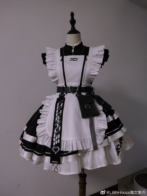 Anime Inspired Outfits, Maid Outfit, Kawaii Fashion Outfits, Maid Dress, Kawaii Clothes, Cosplay Outfits, Edgy Outfits, Lolita Dress, Teen Fashion Outfits