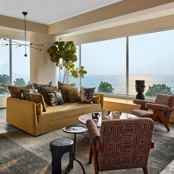 A Bangalore apartment brimming with Californian chic | Architectural Digest India Mumbai Apartment, Iron Stools, Indian Homes, Art Deco Home, Style Deco, Higher Design, London Design, Eclectic Home, Formal Living