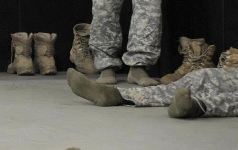 Beautiful Men In Hot Socks! on Tumblr Army Socks, Men Socks Suit, Military Salute, Men In Socks, Mens Socks Fashion, Army Boots, Soccer Socks, Mens Dress Socks, Socks Sneakers