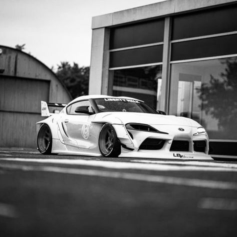 A90 Supra, Supra Mk5, Pink Wheels, Slammed Cars, Car Modified, Toyota Supra Mk4, Best Jdm Cars, Car Ideas, Super Luxury Cars