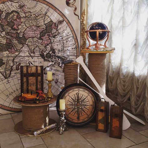 Travel Themed Decor, Around The World Party Decorations, Vintage Theme Party, Travel Centerpieces, Travel Party Decorations, Vintage Travel Party, Travel Display, Vintage Party Decorations, Around The World Theme