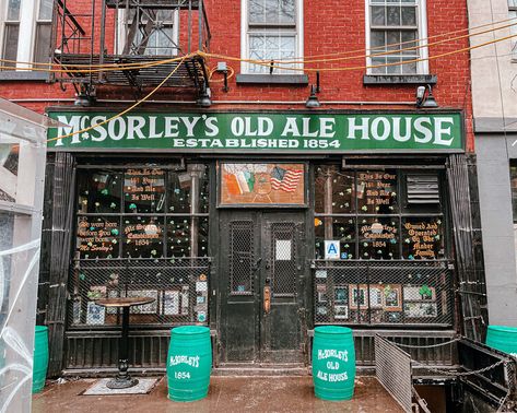 Five hidden secrets of McSorley’s Old Ale House Harry Houdini, Dark Beer, Old Irish, Irish Pub, Time Out, The Magicians, To Look, The Secret, The Neighbourhood