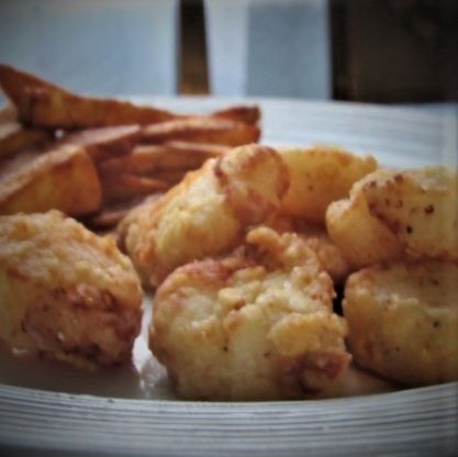 These were always a treat for us growing up... My mom loved her seafood, and this one was such a TREAT! Breaded Scallops Recipe, Deep Fried Scallops, Fried Scallops Recipe, Teppanyaki Recipe, Bay Scallop Recipes, Tuna Patties Easy, Seafood Scallops, Fried Scallops, Fried Seafood