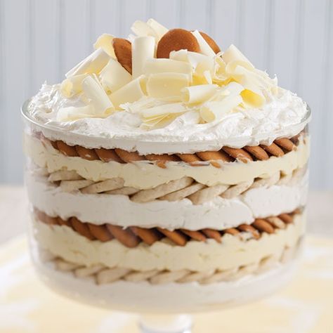 white-chocolate-banana-pudding Banana Pudding Trifle Paula Deen, Paula Dean Banana Pudding, White Chocolate Banana Pudding, Banana Pudding Paula Deen, Pudding Trifle, White Chocolate Banana, Banana Pudding Trifle, Chocolate Banana Pudding, White Chocolate Pudding