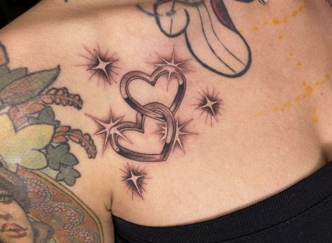 Star On Face Tattoo, Y2k Tattoo Ideas Arm Sleeve, Heart Themed Tattoos, Star And Heart Tattoo, Heart Tattoo Women, Y2k Heart Tattoo, Shaded Heart Tattoo, Big Heart Tattoo, Anniversary Tattoo