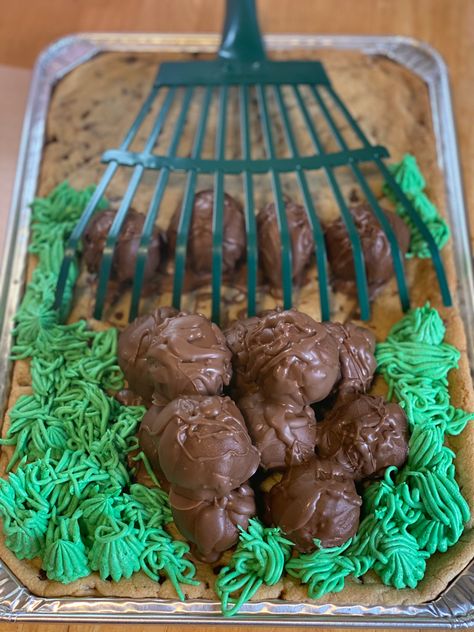 Horse Party Cake, Horse Theme Cake, Horse Desserts, Horse Cake Pops How To Make, Horse Dessert Ideas, Horse Themed Cake, Horse Birthday Treats, Horse Cake Ideas, Horse Shoe Birthday Cakes