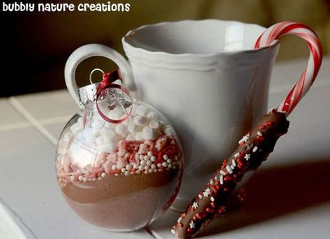 Unusual Gadgets, Clear Christmas Ornaments, Diy Hot Chocolate, Christmas Cookies Gift, Diy Stocking Stuffers, Easy Diy Christmas Gifts, Christmas Food Gifts, Homemade Christmas Decorations, Popular Christmas Gifts