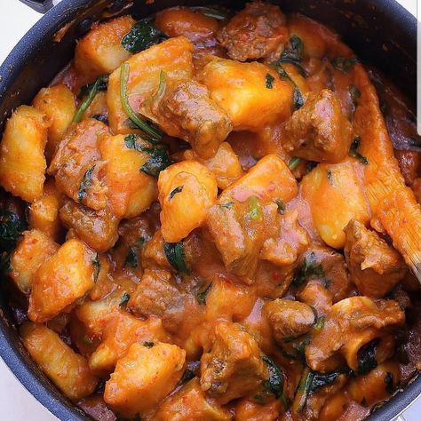 Yam Porridge, Naija Food, Nigeria Food, African Recipes Nigerian Food, Yams Recipe, Nigerian Recipes, Africa Food, African Cooking, Porridge Recipes