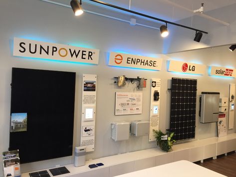 Showroom - Solar Rising Solar Energy Design, Solar Design, Stall Designs, Office Furniture Design, Solar House, Solar Technology, Solar Pv, Showroom Design, Open Office