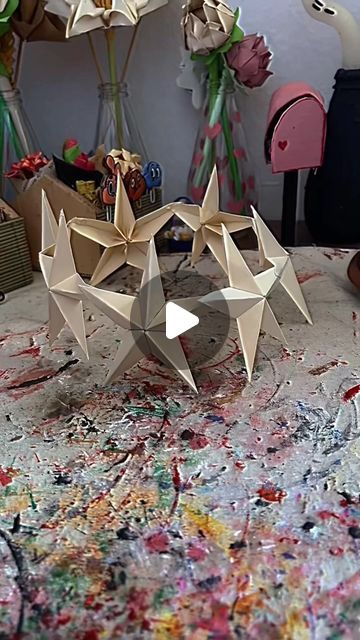 How To Make Crown With Paper, Diy Crown Paper, Paper Crown Ideas, How To Make A Paper Crown, Craft Crown, Origami Crown, Crown Paper, Mainan Diy, Crown Diy