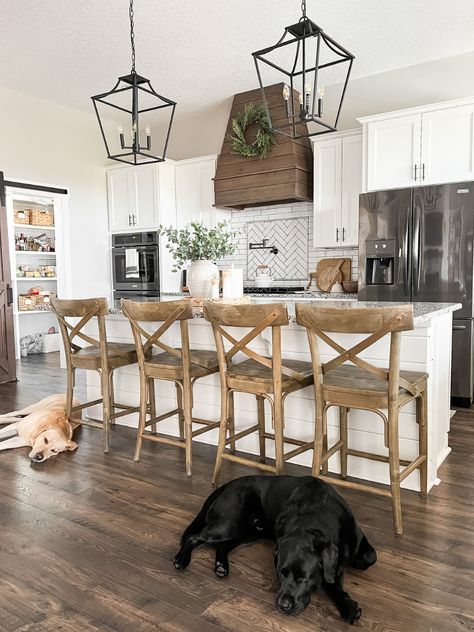 My Favorite Kitchen Bar & Counter Stools - Remington Ranch Farmhouse White Kitchen Bar Stools, Island Bar Stools, Mini Wheats, Ranch Farmhouse, Kitchen Bar Counter, Farmhouse Bar Stools, Farmhouse Kitchen Inspiration, Farmhouse Stools, Counter Stools With Backs