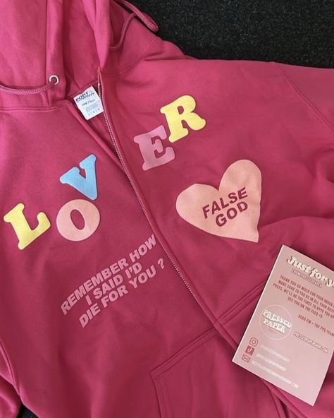 90 Actress, Lover By Taylor Swift, Lover Taylor Swift, Lover Taylor, Taylor Swift Taylor Swift, Taylor Swift Lover, Album Aesthetic, Taylor Swift Tour Outfits, The Cardigans