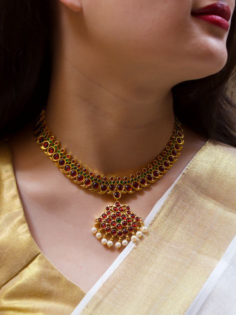 Mango Design Kemp Necklace by Nishna Designs - Art Jewelry Women Accessories | World Art Community Temple Jewellery Necklace, Kemp Necklace, Maroon And Green, Mango Design, Cute Glasses Frames, Temple Jewelry Necklace, Chocker Necklace, Jewellery Necklace, India Jewelry