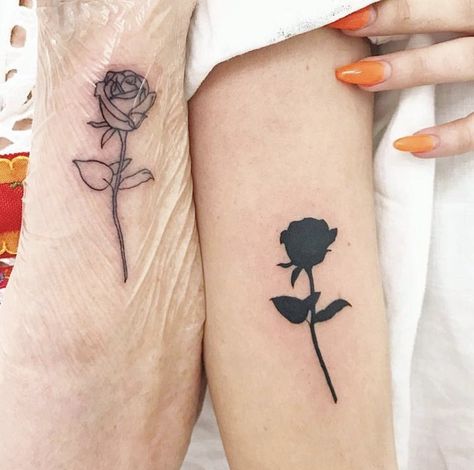 Matching tattoos; line & blackout rose tattoo Matching Friendship Tattoos, Couple Tattoos Unique Meaningful, Couple Tattoos Unique, Tattoos Infinity, Small Rose Tattoo, Tattoo Schrift, Black Rose Tattoos, Matching Couple Tattoos, Disney Tattoo