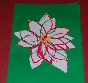 Cardboard Tube Printed Poinsettia Crafts for Kids to Make! Poinsettia Craft For Kindergarten, Pointsetta Craft, Poinsettia Activities For Kids, Poinsettia Art Projects For Kids, Poinsettia Crafts For Kids, Poinsettia Crafts, Kwanzaa Preschool, Poinsettia Craft, Chanukah Crafts